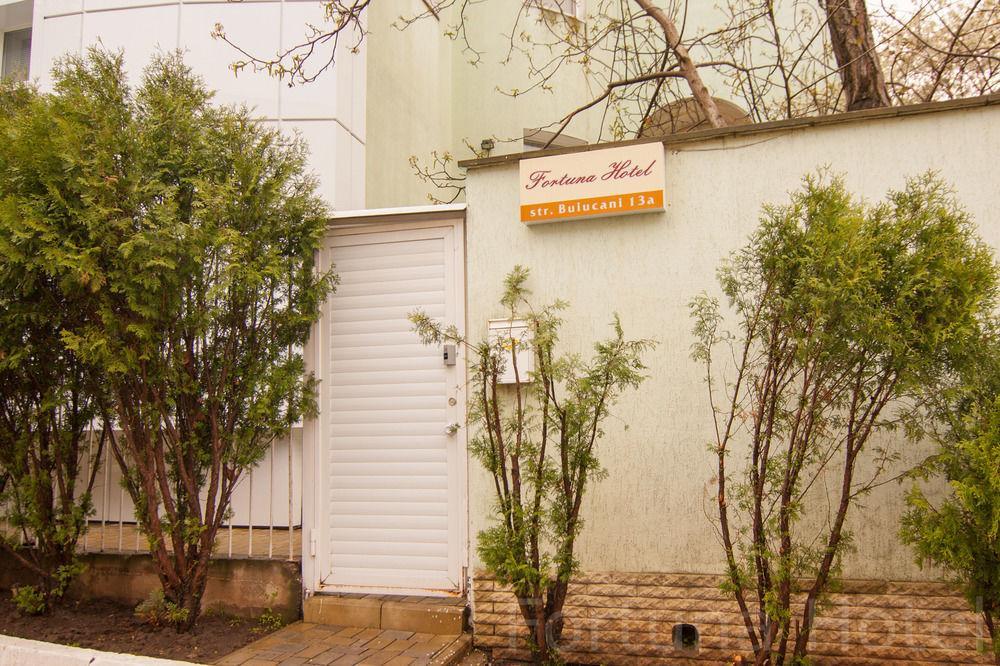 Fortuna Hotel Kischinau Exterior foto